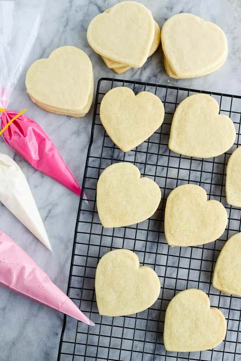 Eggless Sugar Cookies, Honey Pizza, Vegan Gingerbread Cookies, Eggless Cookie Recipes, Best Sugar Cookie, Vegan Gingerbread, Best Sugar Cookie Recipe, Eggless Recipes, Eggless Baking