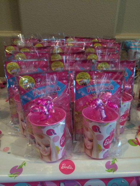 Barbie Party Gifts, Barbie Birthday Goodie Bags, Barbie Goodie Bags, Barbie Return Gift Ideas, Barbie Party Packs Ideas, Barbie Party Bags, Barbie Birthday Party Favors, Barbie Birthday Party Gift Bags, Barbie Goodie Bag Ideas