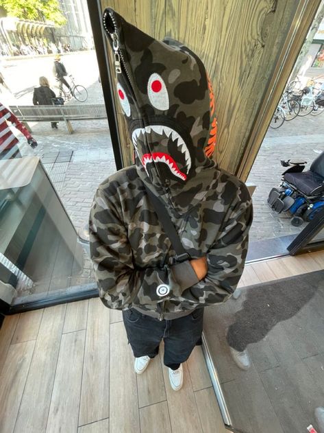 Bape Photos, Black Bape Hoodie Outfit, Bape Shark Hoodie Outfit, Bape Jacket Outfit, Bape Pfp, Full Zip Hoodie Outfit, Bape Fit, Bape Drip, Bape Hoodie Outfit