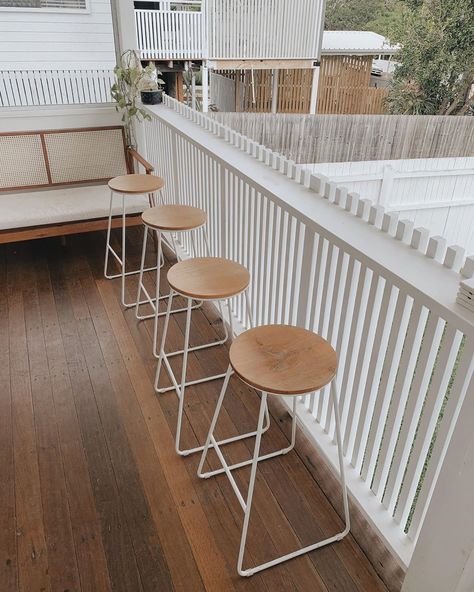 Porch Deck Railing Ideas, Back Verandah Ideas Australia Decks, Front Verandah Railing Ideas, Outdoor Balustrade Ideas, Coastal Balustrade, Timber Balcony Balustrade, Timber Balustrade Outdoor, Balcony Balustrade Ideas, Front Terrace Ideas