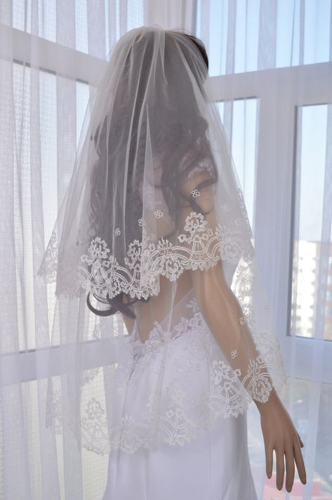 Discover the ultimate touch of elegance for your special day with our Wedding Veil. Crafted with exquisite materials and delicate designs, this veil will add a romantic and sophisticated touch to your bridal look. Elevate your wedding ensemble with our timeless veil, making your walk down the aisle even more magical. In the photo, the veil is a Fingertip 40"-2 layer Top layer - 27 " Low Layer - 40 " Width - 55 " The top layer of the bunk veil can also be used as a blush. The veil comes with an a Wedding Veil Embroidery, Embroidery Veil, Veil Embroidery, Elbow Veil, Wedding Veil Vintage, Layered Veil, Fingertip Veil, Wedding Veil Accessories, Pretty Wedding Dresses