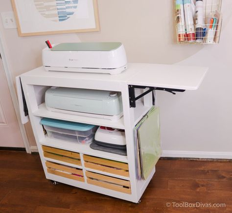 Cricut Work Station Ideas Diy, Cricut Workstation Ideas, Diy Printer Cart, Diy Cricut Stand Ideas, Cricut Shelf Ideas, Cart For Cricut Machine, Shelves In Craft Room, Cricut Corner, Small Space Cricut Area