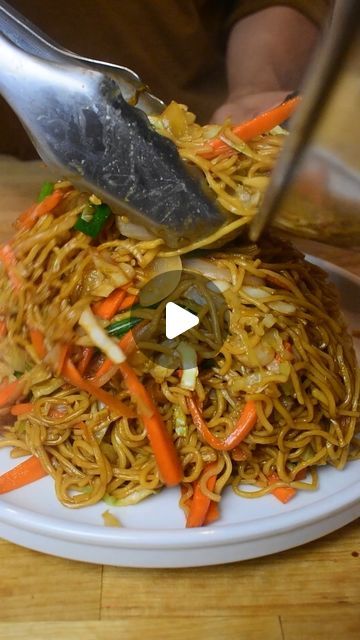 Cesar reyes on Instagram: "Easy Veggie LO MEIN RECIPE you can make #easyrecipe #lomein #chinesefood #comfortfood 
 INGREDIENTS
By KITCHEN UPROAR
8 oz Dry Egg noodle package or Fresh
egg noodle
SAUCE SAUCE SAUCE SAUCE
2 tbsp. Dark soy sauce
2 tbsp. soy sauce
2 tbsp. brown sugar or regular sugar
1 tbsp. water
1 tbsp. corn starch
1/4 tsp. white pepper
1 tbsp. oyster sauce
Instructions
Start by slicing your onion, carrots, cabbage, garlic,
and green onion and set aside for later use.
1.
2.Time to make your sauce, place the dark soy sauce, soy
sauce, brown sugar, corn starch, water, oyster sauce,
sesame oil, and white pepper in a bowl and mix until fully
combined.
3.Grab an 8 oz. egg noodle packet and cook for 5 minutes
in boiling water, once the noodle has been cooked run
them under cold water Essen, Veggie Lo Mein Recipe, Best Lo Mein Recipe, Noodle Sauce, Veggie Lo Mein, Fresh Egg Noodles, Vegetable Lo Mein, Fresh Egg, Lo Mein Recipes