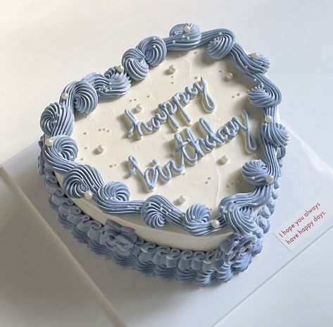 Birthday Themes Blue, Blue 21st Birthday Ideas, 21st Birthday Ideas Blue, January Birthday Cake, Blue And White Birthday Cake, Bachelorette Cake, 25th Birthday Cakes, Birthday Cake For Mom, 21st Birthday Cakes