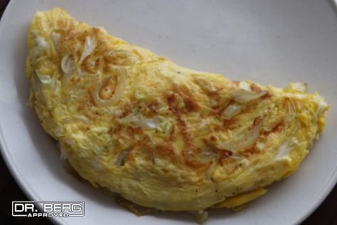 Cabbage/Onion Omelet | Dr.Berg Blog Breakfast Cabbage, Healthy Omelet, Keto Eggs, Keto Cabbage, Ketosis Recipes, Easy Waffle Recipe, Omelets Recipe, Eric Berg, Dr Berg