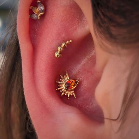 Bryan Jackson (@bryanjpiercing) • Instagram photos and videos Outer Conch Piercing, Outer Conch, Inner Conch, Earring Inspo, Just Wait, Conch Piercing, Ear Jewelry, Conch, Hanging Out