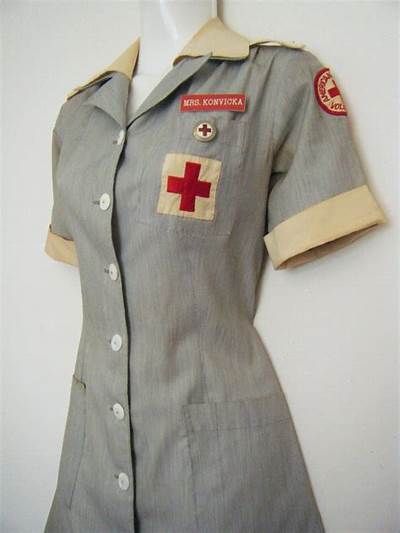 WWII American Red Cross Nurse's Ww2 Nurse, Nurse Outfits, Ancient Fashion, Red Cross Nurse, Nurse Outfit, Nurse Aesthetic, Vintage Nurse, Nursing Fashion, Period Clothing