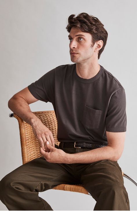 With sleeves that hit at just the right spot on the biceps, this essential pocket T-shirt nails the not-too-big, not-too-tight thing. Made of ringspun cotton jersey, this garment-dyed crewneck feels broken-in from the jump (and gets even softer with each wash). 28 1/2" length Crewneck Short sleeves Chest patch pocket 100% cotton Machine wash, tumble dry Imported Mens Academic Style, Mens Indie Style, Everyday Outfits Men, Men T Shirt Outfit, Granola Guy Style, Aesthetic 60s, Madewell Shirts, Shirt Outfit Men, Gerson