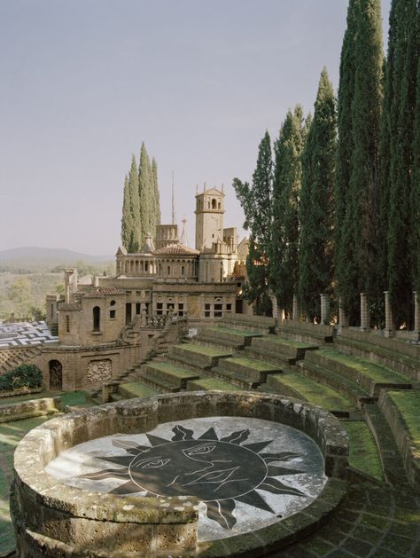 La Scarzuola: Umbria’s Adults-Only Architectural Playground - Italy Segreta Umbria Italy, Italian Architecture, San Francesco, Umbria, Narnia, Pilgrimage, Wonders Of The World, Cosmos, Rome