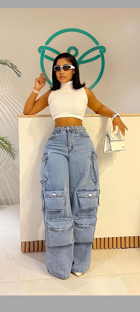 Cargo Pants Ideas For Women, High Fashion Looks Outfit, Aesthetic Baddie Outfit Ideas, Bbq Outfit Ideas Black Women, R B Aesthetic Outfit, Streetwear Fashion Women Dress, Summer Streetwear Fashion Women, Upside Down Triangle Body Shape Outfits, Corset Jeans Outfit