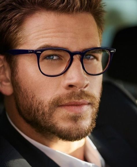 Liam Hemsworth Hemsworth Chris, Stylish Glasses For Men, Luke Hemsworth, Mens Eye Glasses, Hemsworth Brothers, Celebrity Men, Handsome Men Quotes, Mens Glasses Fashion, Glasses Trends