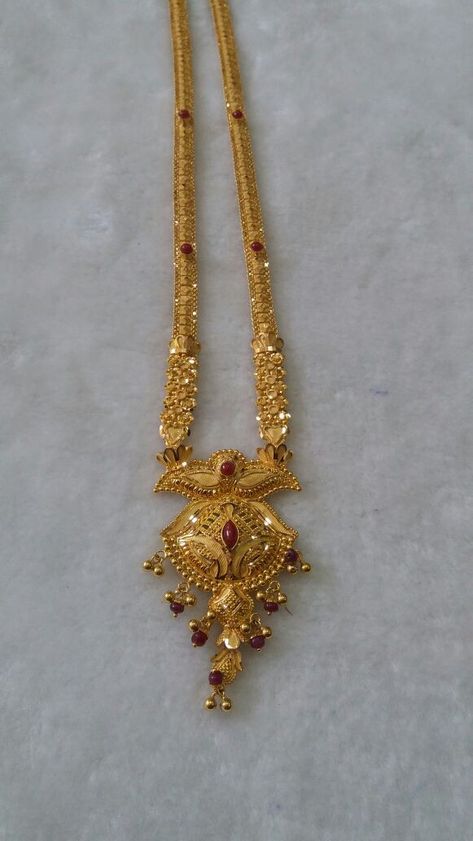 Gold Long Chains Indian Jewellery, Simple Necklace Designs Gold Indian, Gold Long Haram Designs In 40 Grams, Mini Haram Gold Designs Latest, Long Necklace Gold Indian, Cone Designs, Gold Haram Designs, Pretty Gold Necklaces, Custom Gold Jewelry