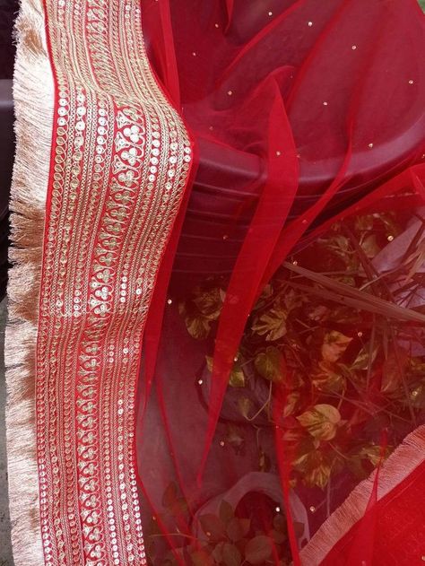 Bridal Dupatta Designs, Duppattas Designs Ideas, Indian Wedding Gowns, Latest Bridal Lehenga, Bridal Dupatta, Anarkali Dress Pattern, Fashionable Saree Blouse Designs, Fancy Sarees Party Wear, Saree Designs Party Wear