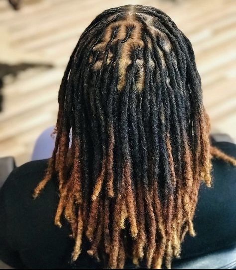 Dyed Locs Tips, Men’s Colored Locs, Ombre Locs Men, Dread Extensions Men, Locs With Blonde Tips, Highlights On Locs, Locs Highlights, Ombré Locs, Ombre Locs