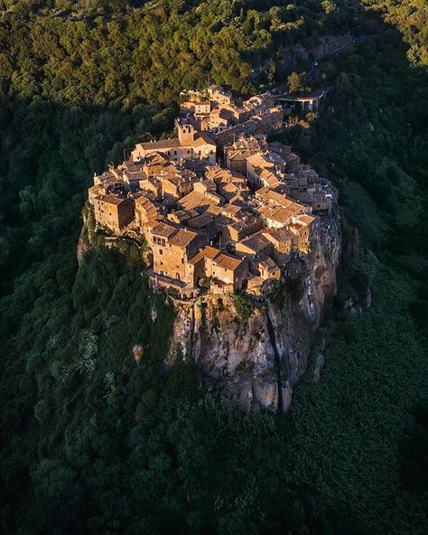 SEBASTIEN NAGY on Instagram: “Calcata 🌱” Italy Cities, Medieval Italy, Village In Italy, Medieval City, Wonderful Nature, Medieval Town, Travel Life, The Valley, The River