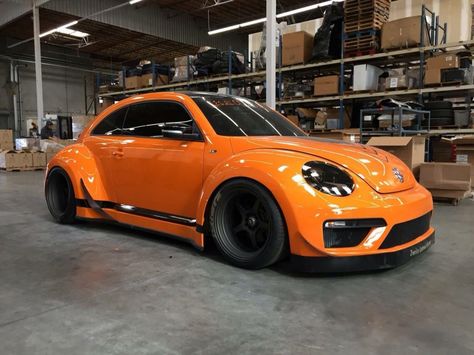 ORANGE TURBO BEETLE Turbo Beetle, Vw Beetle Turbo, Coolest Cars, Vw New Beetle, Vw Fox, Volkswagen New Beetle, Vw Vintage, New Beetle, Mc Laren