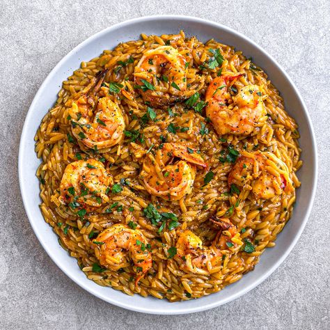 King Prawn Orzo with Tomato and Saffron - Zena's Kitchen Mediterranean Prawn Recipes, Prawn Orzo Recipes, Prawn Orzo, King Prawn Recipes, Prawn Risotto, Shrimp Orzo, Prawn Pasta, Saffron Recipes, Prawn Dishes