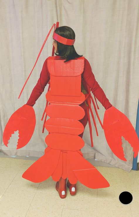 Horseshoe Crab Costume, Lobster Costume Diy, Diy Lobster Costume, Ocean Halloween Costumes, Crab Halloween Costume, Ocean Costume Ideas, Crab Makeup, Fish Costume Diy, Sea Monster Costume