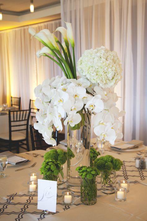 White Orchid, Hydrangea, and Calla Lily Centerpiece with Pops of Green – shared by Elizabeth Anne Designs Calla Lily Centerpieces, Lily Centerpieces, Navy Tuxedos, Calla Lily Wedding, Orchid Centerpieces, Lily Wedding, Elegant Centerpieces, Calla Lilies, Wedding Decor Elegant