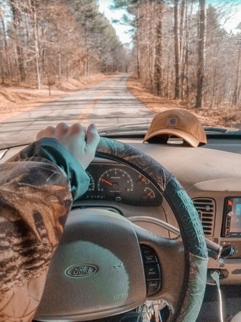 Truck Interior Accessories, Foto Cowgirl, Country Trucks, Western Photoshoot, Vw Mk1, Future Trucks, Cowboy Aesthetic, Song Challenge, Country Summer