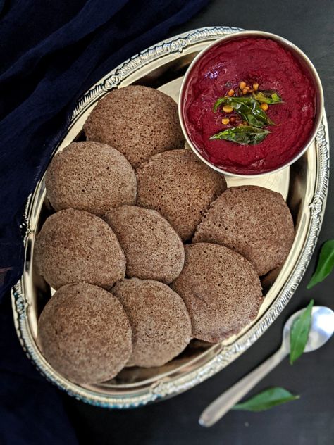 Ragi Idli is a very salubrious option for breakfast and it is prepared using the combination of ragi flour, urad dal and poha. The batter is fermented overnight and steam cooked to make into soft and fluffy Idli’s. Enjoy this with hot bowl of sambhar and fresh chutney for hearty meal! Ragi Flour Recipes, Recipes With Ragi Flour, Idli Sambhar, Ragi Recipes, Ragi Flour, South Indian Breakfast Recipes, Oat Recipes, Toddler Foods, Breakfast Recipies