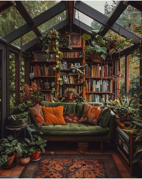 Casa Hobbit, Dream Library, Accent Wall Ideas, Home Library Design, House Aesthetic, Home Vibes, Home Libraries, Dream House Rooms, Library Design