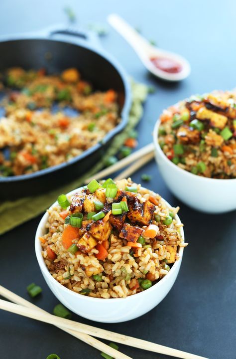 Rice Ideas, Rice Meat, Vegan Fried Rice, Diet Funny, Machine Drawing, Quotes People, Pastas Recipes, Videos Quotes, Cake White