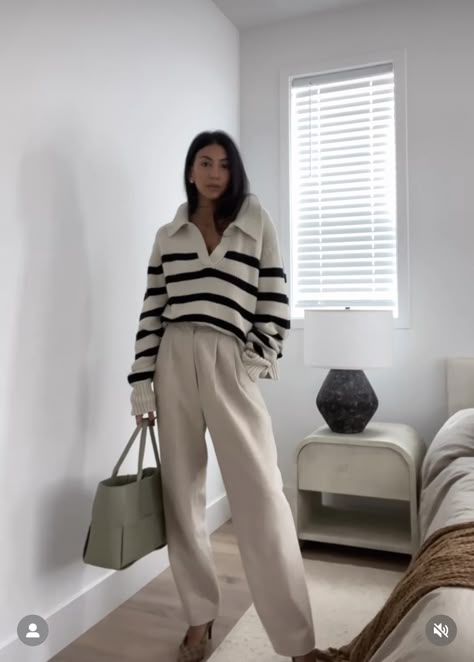 Trouser Airport Outfit, Striped Cardigan Outfit Aesthetic, 2023 Minimalist Fashion, Tailored Pants Outfit Winter, Minimalist Teacher Outfits, Cream Pants Outfit Winter, Aesthetic Teacher Outfit, Cream Sweater Outfits, White Trousers Outfit