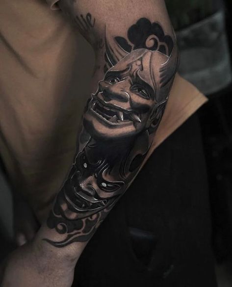 Explore the emotion, artistry, and duality of the hannya mask tattoos that are captivating ink lovers around the world. Find inspiration in our article. Hanya Mask Leg Tattoo, Mascara Hannya, Hanya Mask Tattoo, Mask Tattoos, Oni Maske, Japanese Mask Tattoo, Crocodile Tattoo, Hannya Mask Tattoo, Latest Tattoo Design