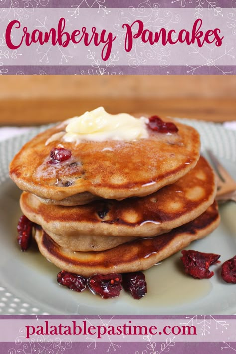 Cranberry Pancakes use up leftover Thanksgiving jellied cranberry sauce in these fruity breakfast flapjacks. via @suelau1 Cranberry Appetizers, Cranberry Pancakes, Christmas Breakfast Brunch, Breakfast Casserole French Toast, Fruity Breakfast, Best Sides, Jellied Cranberry Sauce, Recipes Eggs, Leftover Thanksgiving