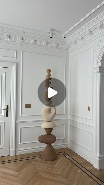 Carolina Levinton on Instagram: "And the 2 meter high ceramic totem is now in its brand new home in Madrid. A personalized design and handmade art piece in different earthy tones of stoneware. 
.
Qué satisfacción haber realizado y entregado este desafiante trabajo y que el cliente esté feliz. Vamos por más 🤍
.
.
.
#ceramics #ceramicart #sculpture #totem #ceramicsculpture #interiordesign #art #wabisabi" Clay Totem Poles, Clay Totem, Ceramic Totems, Ceramic Totem, Totem Sculpture, Totem Pole Art, Earthy Ceramics, Totem Design, Sculpture Art Projects