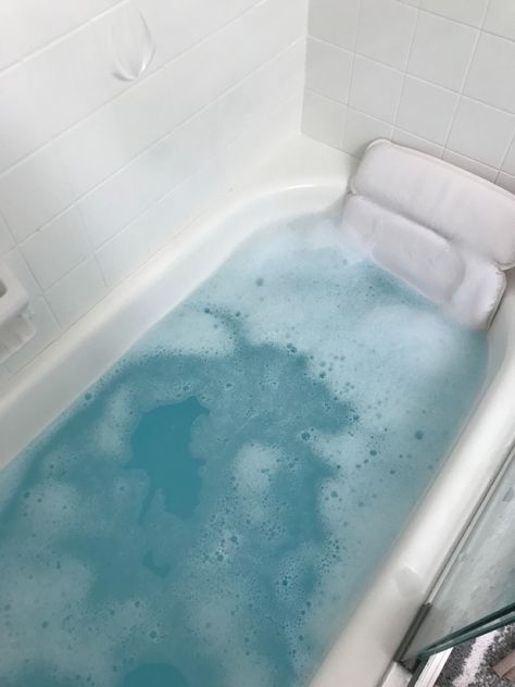 Soapcore Aesthetic, Cleancore Moodboard, High Cleancore, Clean Core Aesthetic, Cleancore Blue, Cleancore Bathroom, Cleancore Kidcore, Cleancore Aesthetic, Perfect Blue Bathtub