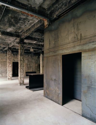 Arturo Franco Díaz, Fabrice van Teslaar, Carlos Fernandez Piñar · Warehouse 17C · Divisare Industrial Interiors, Industrial Chic, Urban Industrial Decor, Industrial Lofts, Loft Office, Concrete Walls, Industrial Architecture, Industrial Loft, Brutalism