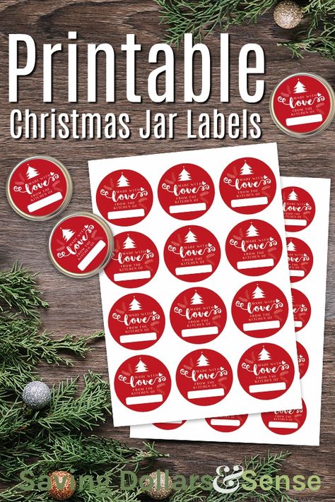 Printable Christmas Jar Labels | These free mason jar labels are perfect for all your homemade Christmas food gifts this year #Christmas #holidays #gifts #printable #free #masonjars Christmas Jam Labels Free Printable, Mason Jar Labels Printable Free, Christmas Labels Printables Free, Christmas Labels Template, Summer Canning, Christmas Jar Gifts, Jar Toppers, Christmas Printable Labels, Diy Scrubs