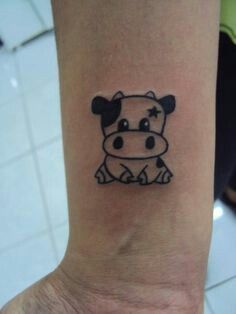 Cute Ox Tattoo, Cow Tattoo Small Simple, Mini Cow Tattoo, Tiny Cow Tattoo, Little Cow Tattoo, Tattoo Farm, Cute Cow Tattoo, Vegetarian Tattoo, Ox Tattoo