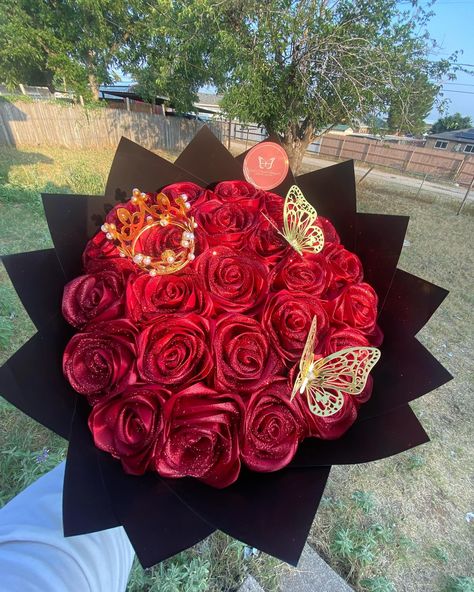 🌹✨#florist #eternalflorist #ribbonrosebouquet #smallbusiness #eteranlroses #ramo #glitterroses #beautiful #explore #explorepage #fyp #viral Red Ribbon Bouquet, Forever Bouquet Ribbon, Red Eternal Bouquet, Spooky Eternal Rose Bouquet, Glittery Rose Bouquet, Red Rose Crochet Bouquet, 100 Roses, Ribbon Flowers Bouquet, Red Roses Bouquet Gift 1-800-flowers