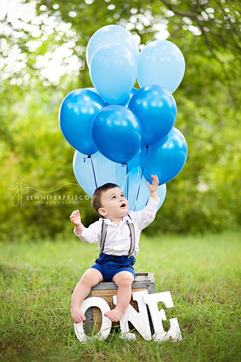 Boy Birthday Pictures, Baby Birthday Photoshoot, First Birthday Photography, Miami Photography, Idee Babyshower, 1st Birthday Pictures, Baby Boy 1st Birthday Party, 1st Birthday Photoshoot, First Birthday Pictures