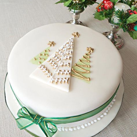 Winter Torte, Cake Rustic, Christmas Cakes Easy, Christmas Themed Cake, Christmas Cake Designs, Online Cake Delivery, Cupcakes Decorados, Christmas Cake Decorations, Xmas Cake