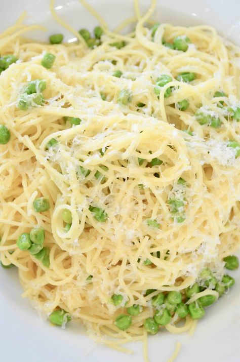 Lemony Parmesan and Pea Pasta — From Scratch with Maria Provenzano Lemon Recipes Dinner, Lemon Pasta Recipes, Pea Pasta, Pasta From Scratch, Pasta With Peas, Pasta Side Dishes, Pasta Ingredients, Pea Recipes, Lemon Pasta