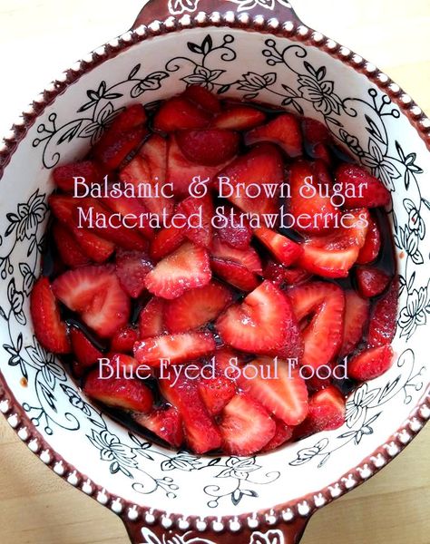 Balsamic & Brown Sugar Strawberries - Delicious twist on a basic recipe & it is 100 times better than your basic macerated strawberries!!! Balsamic Vinegar Strawberries, Strawberries And Balsamic Vinegar, Balsamic Strawberry Dessert, Macerated Strawberries Recipes, Balsamic Recipes Dinners, Strawberries And Sugar, Sugar Strawberries, Shortcake Recipes, Balsamic Strawberries