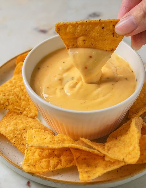 Nacho Cheese Sauce How To Make Nacho Cheese, Nacho Cheese Sauce Velveeta, Sweet Nachos, Tostitos Cheese Dip, Cheese Sauce For Nachos, Nachos Cheese Sauce, Mexican Queso Dip, Easy Nacho Cheese Sauce, Velveeta Cheese Recipes