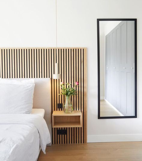 Wood Slat Headboard, Slat Headboard, Beautiful Bed Designs, Headboard Ideas, Wood Slat Wall, Slatted Headboard, Accent Wall Bedroom, Deco Luminaire, Wood Bedroom