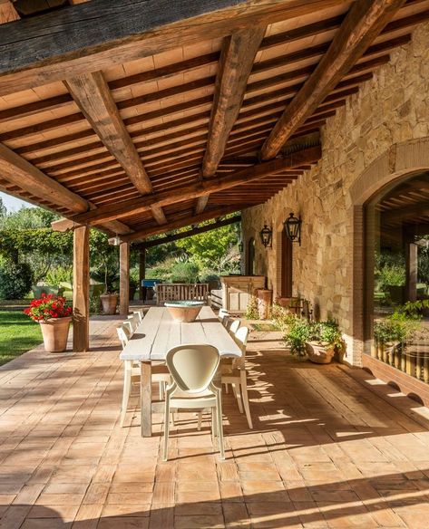 This beautiful luxury villa near the Tuscan coast has⁠ - 500 sqm with annex⁠ - swimming pool⁠ - 7 hectares of land with 200 olive trees⁠ - great views⁠ - very desirable location⁠ - proximity to the coast⁠   #tuscany #villa #farmhouse #rustic #house #tuscan #forsale #property #realestate #luxury #luxurypropertyforsale #homedecor #dreamhome #originalfeatures #architecture #inspo #alfresco #outdoorspaces #outdoordining Rustic Mediterranean Farmhouse, Villa Farmhouse, Stone Villa, Rustic Mediterranean, Tuscan Farmhouse, Italy House, Villa With Pool, Tuscany Villa, Earth Sheltered