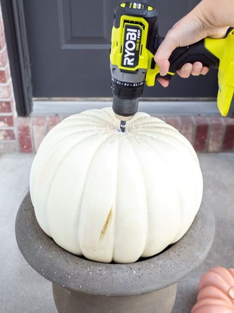 Stacked Pumpkin Topiary, Pumpkin Topiary Diy, Fall Urn, Fall Topiaries, Front Porch For Fall, Love Me Back, Outdoor Topiary, Topiary Diy, Fall Front Porch Decor Ideas