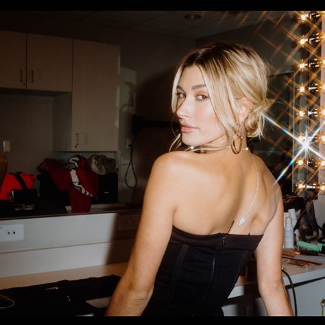 Dendoll no Instagram: “♥️HB♥️” Hailey Baldwin Body, Hailey Baldwin Model, Dress Like A Model, Haley Baldwin, Bieber Hailey, Hailey Justin, The Biebers, Brad Pitt And Angelina Jolie, Hailey Baldwin Style