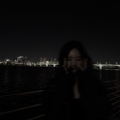 #aesthetic #dark #darkaesthetic #grunge #grungeaesthetic #korean #koreanaesthetic #citylights #nightime #lowlights Dark Korean Aesthetic, Korean Grunge Aesthetic, Room Ideas Dark, Korean Grunge, Hip Hop Aesthetic, Dark Core, Moody Presets, Dark Feeds, Dark Grunge