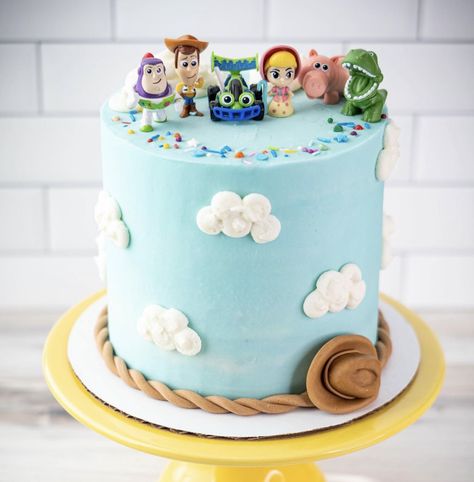 Jesse Cake Toy Story, Mini Toy Story Cake, Toys Story Baby Shower Ideas, Retro Toy Story Cake, Toy Story 3 Birthday Cake, Toy Story Diy Cake, Two Infinity And Beyond Birthday Cake Simple, 2 Infinity And Beyond Birthday Party Cake, Toy Story Cake Simple