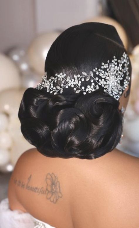 Axis Headpiece – Aiandeva Black Bridesmaids Hairstyles, Black Brides Hairstyles, Bride Hairstyles Updo, Bridesmaids Hairstyles, Natural Hair Wedding, Black Wedding Hairstyles, Beautiful Bridal Hair, Bridal Bun, Bridal Hair Inspiration