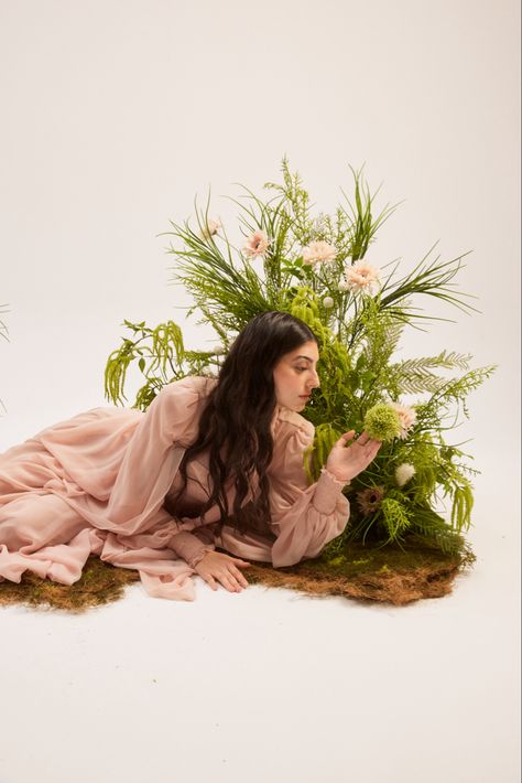 Floral photoshoot setup Garden Photoshoot Aesthetic, Enchanted Garden Theme, Photoshoot Setup, Music Studio Aesthetic, Floral Photoshoot, Ep Cover, Spring Shoot, Studio Aesthetic, Photoshoot Studio