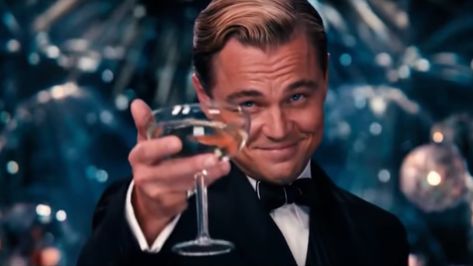 Buy Yourself a New Year's Eve Outfit Tomorrow - Feedlinks.net Leonardo Dicaprio Funny, Leonardo Dicaprio Meme, Image Positive, Peaky Blinders Tommy Shelby, Cute Spanish Quotes, You Meme, The Great Gatsby, Funny Reaction Pictures, Quick Jokes